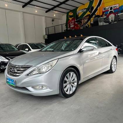 HYUNDAI SONATA 2.4 MPFI I4 16V 182CV GASOLINA 4P AUTOMÁTICO HYUNDAI SONATA 2.4 MPFI I4 16V 182CV GASOLINA 4P AUTOMÁTICO